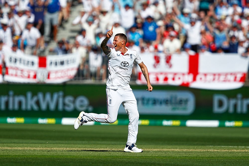 England vs Australia 1st Test Day 1 Brydon Carse