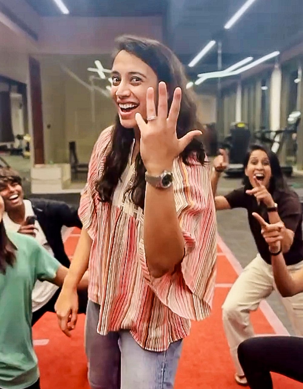 Mandhana confirms engagement with musician Palash Mucchal-3