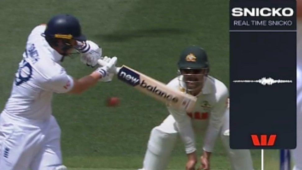 X/ cricketcomau : Ashes 2025/26 1st Test: Jamie Smith’s Controversial DRS Out Raises Questions On Real-Time Snicko