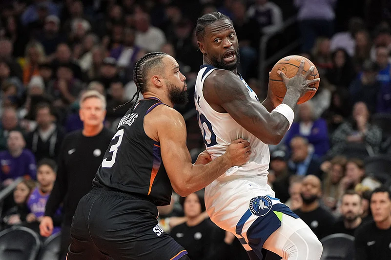 NBA 2025-26 Phoenix Suns Vs Minnesota Timberwolves-Julius Randle