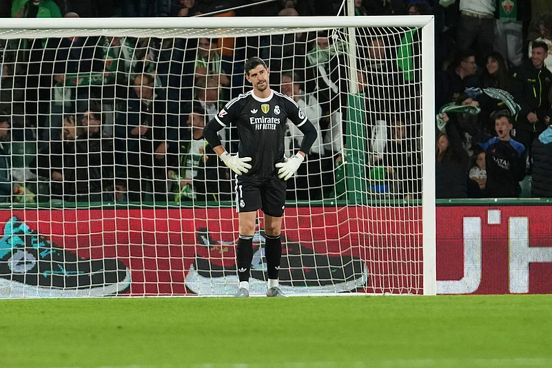 La Liga 2025-26 Elche vs Real Madrid-Thibaut Courtois
