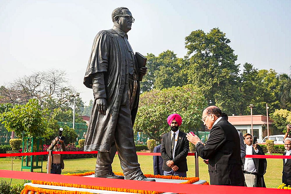 CJI Surya Kant pays tribute to Mahatma Gandhi