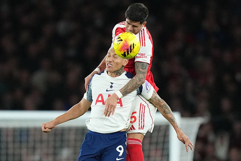 EPL 2025-26 Arsenal vs Tottenham Hotspur-Piero Hincapie