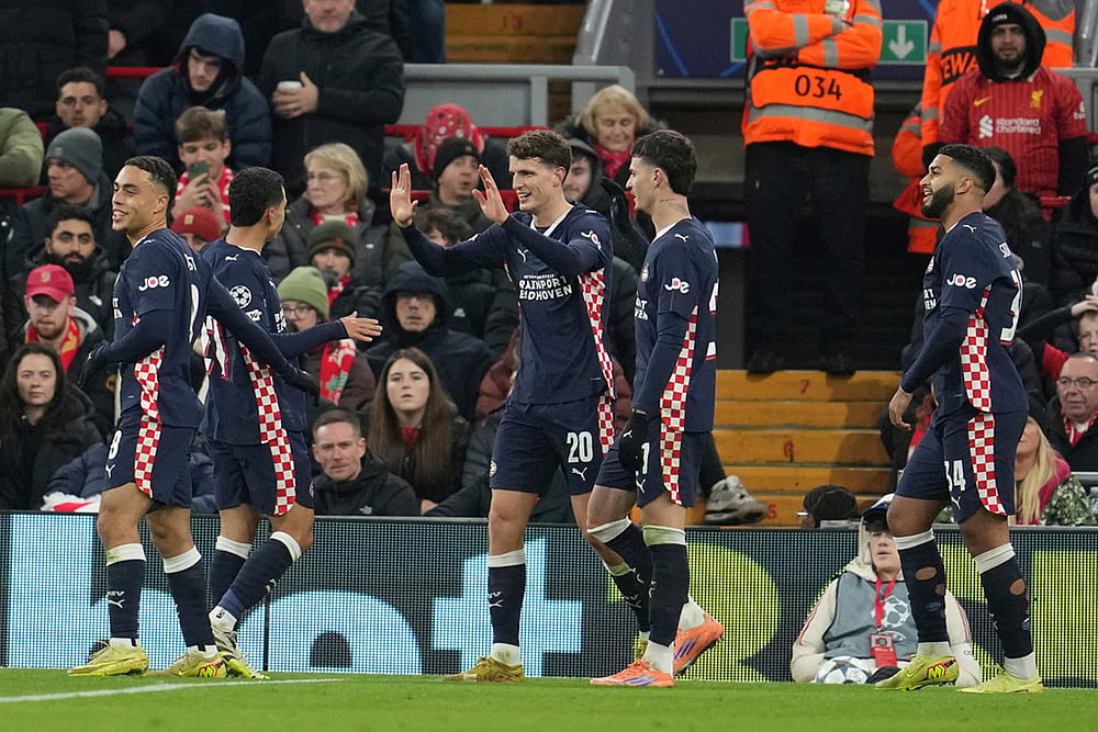 Liverpool Vs PSV Eindhoven UCL 2025-26 photo-Guus Til