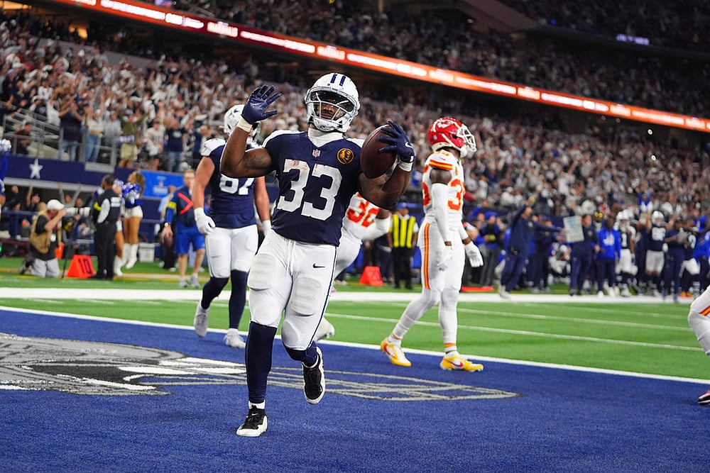 Kansas City Chiefs Vs Dallas Cowboys NFL game photo-Javonte Williams