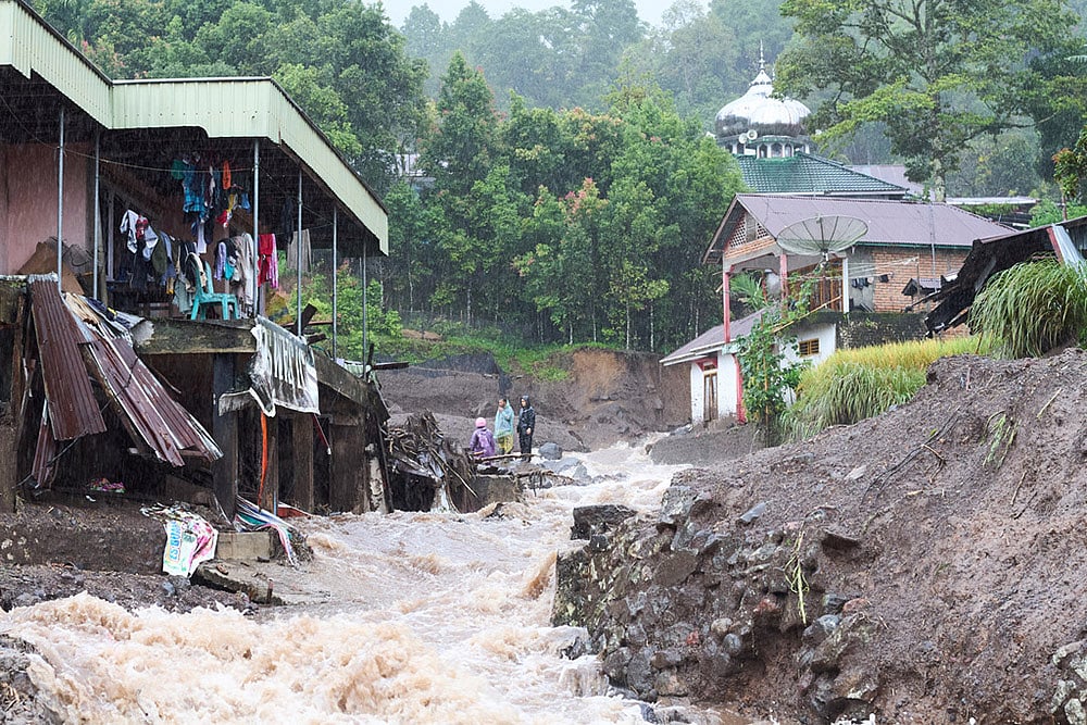 natural disasters Indonesia