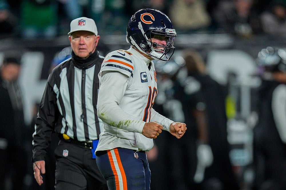 Philadelphia Eagles Vs Chicago Bears NFL match-Caleb Williams
