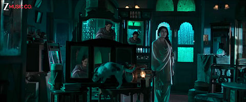 A still from ’Gustaakh Ishq’ (2025)