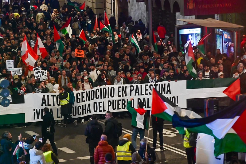 Gaza war protests Europe, Paris Gaza march, London Palestine rally