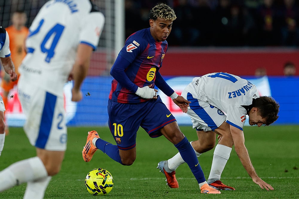 Barcelona vs Alaves Spanish Soccer La Liga-Lamine Yamal