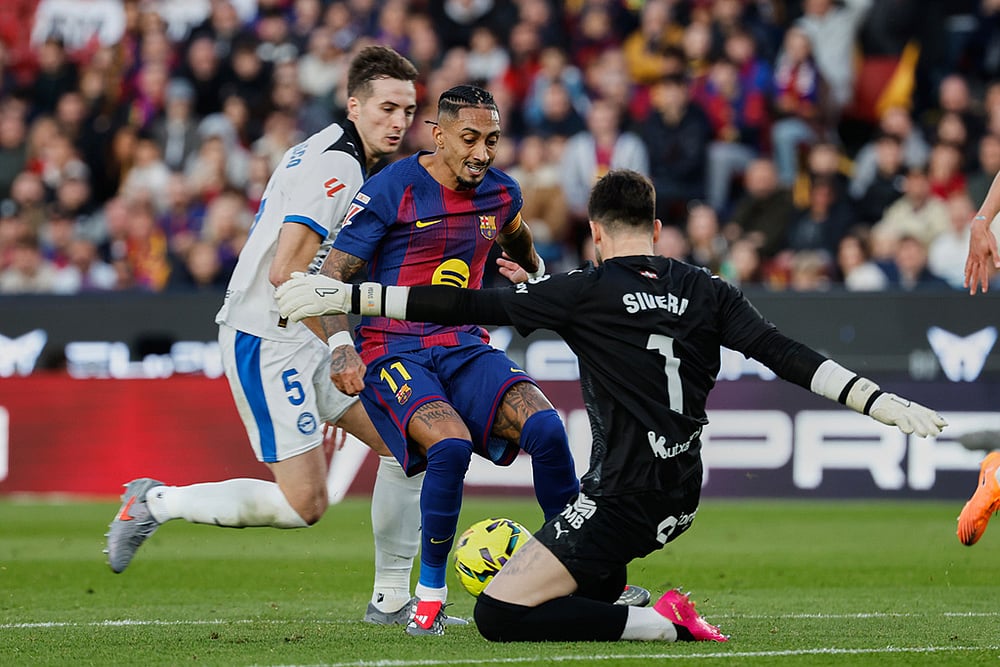 Barcelona vs Alaves Spanish Soccer La Liga-Raphinha