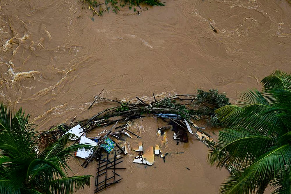 Sri Lanka Cyclone Ditwah damaged structure 