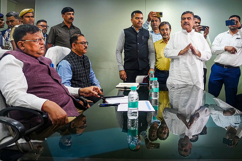 Delegation led by Suvendu Adhikari meets WB CEO
