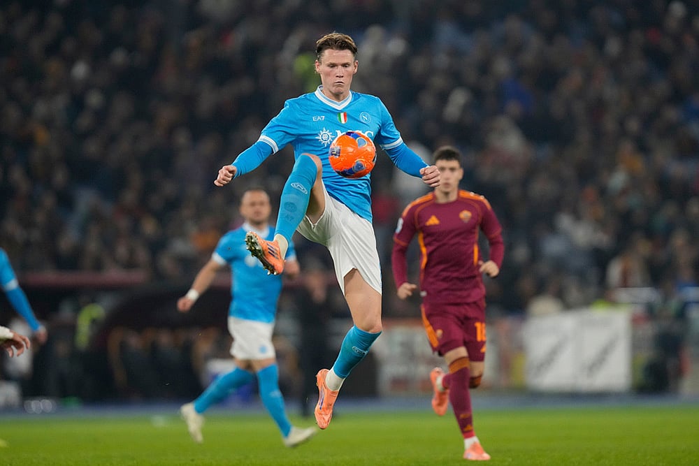 AS Roma vs Napoli italian soccer Serie A match-Scott McTominay