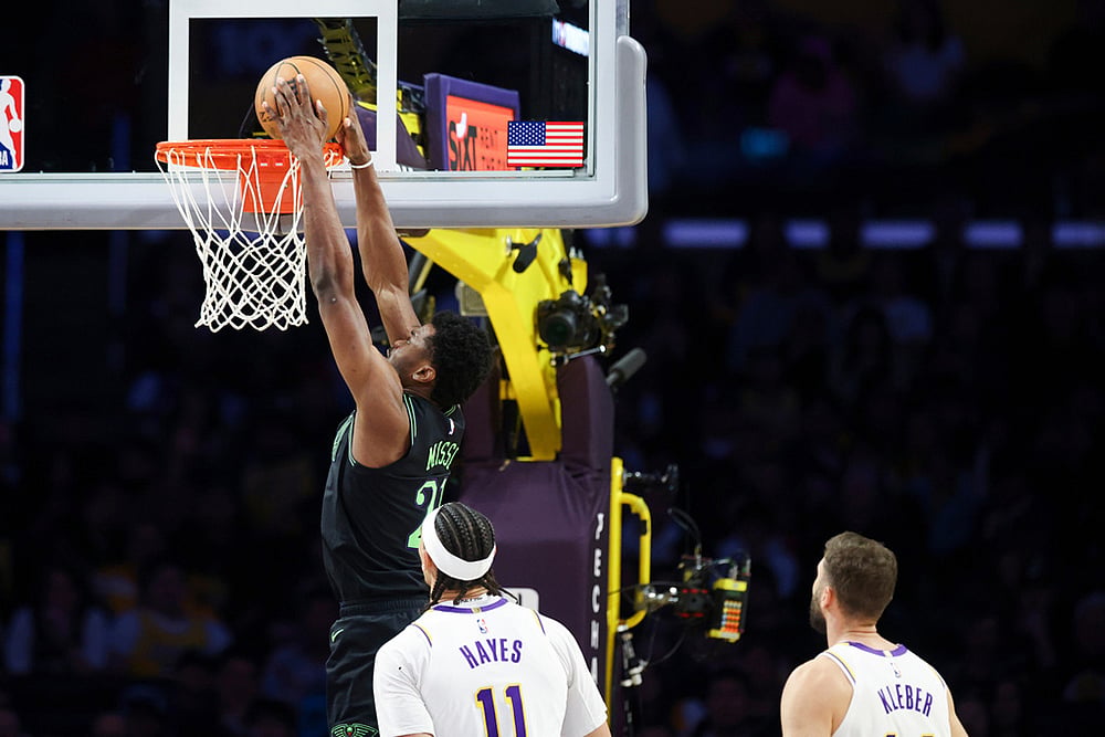 Los Angeles Lakers Vs New Orleans Pelicans NBA basketball-Yves Missi