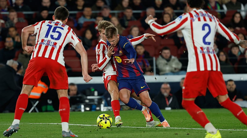 Barcelona vs Atletico Madrid live score La Liga 2025-26 Matchday 19