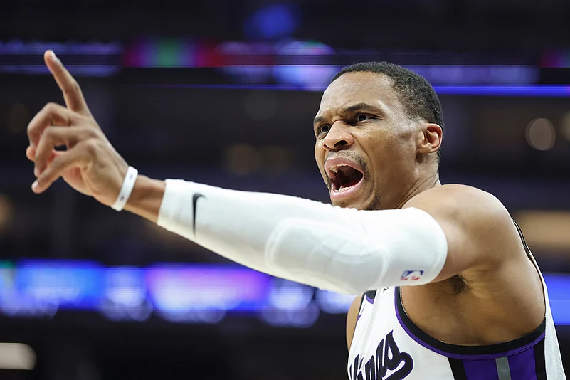 Memphis Grizzlies Vs Sacramento Kings NBA basketball-Russell Westbrook
