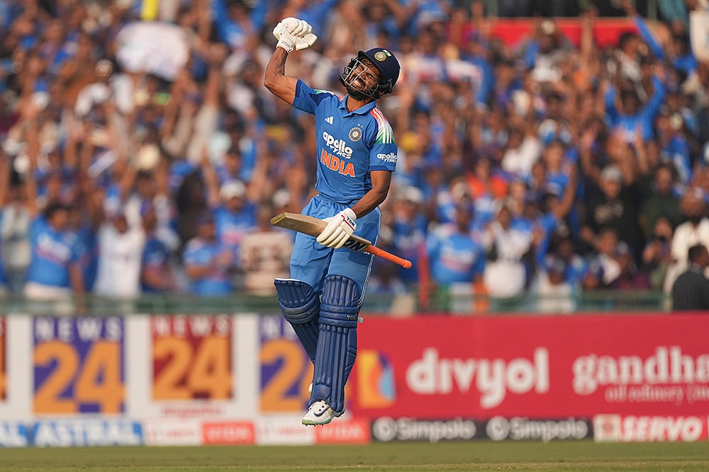 India Vs South Africa 2nd odi Cricket-Ruturaj Gaikwad celebrates century