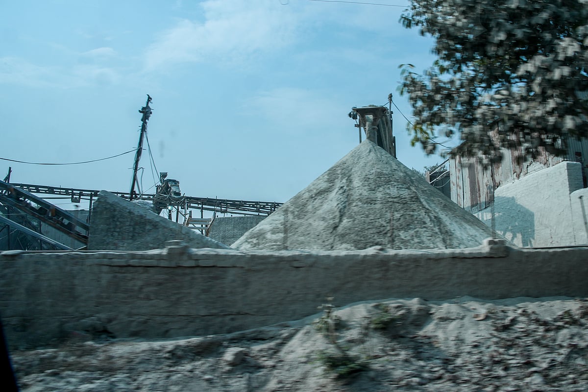 Dust Pile For Construction Supply