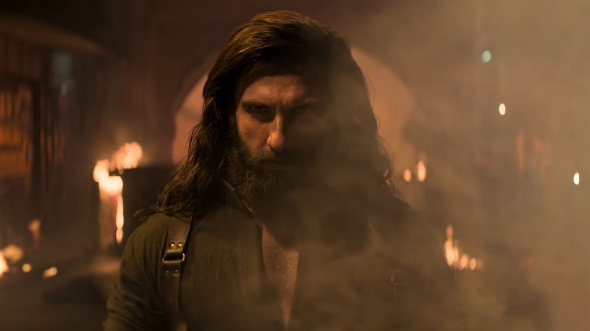 YouTube : A still of Ranveer Singh from Dhurandhar