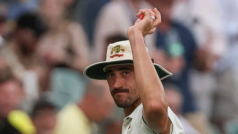 Australia Vs England, Ashes 2nd Test Day 1