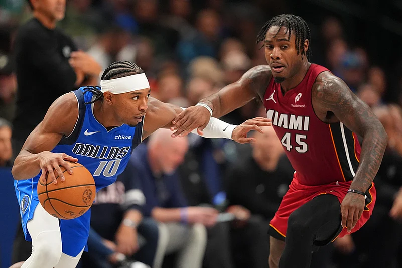 Dallas Mavericks Vs Miami Heat NBA pics-Brandon Williams