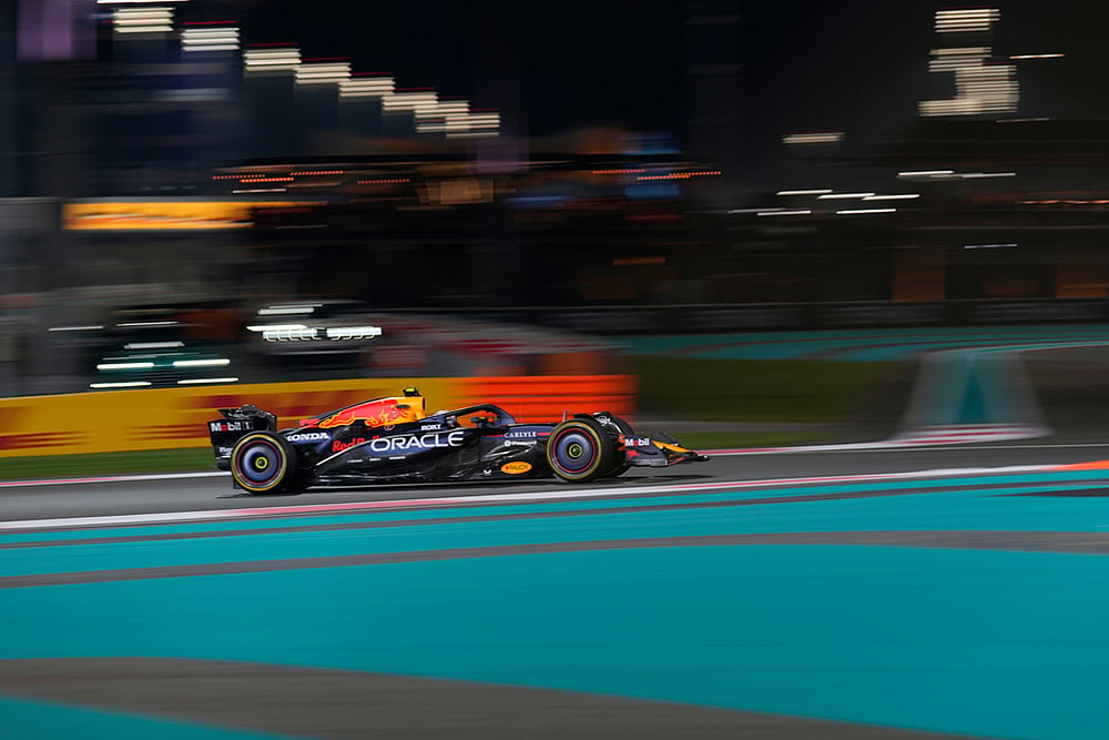 2025 Abu Dhabi Formula One Grand Prix second practice-Yuki Tsunoda