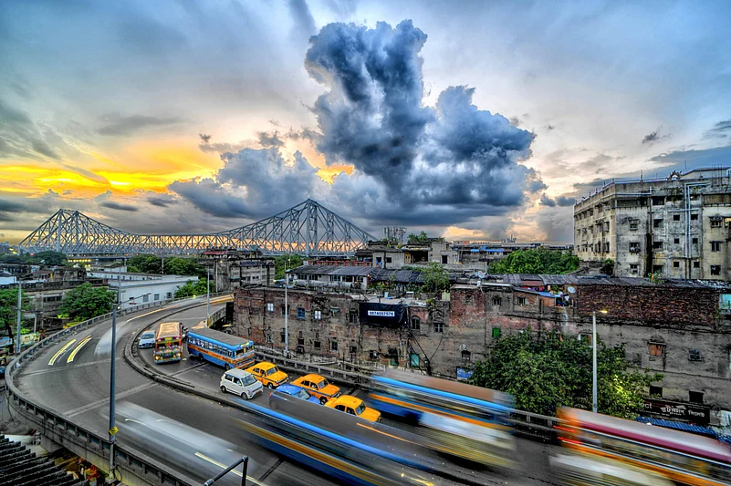 The Overbridge People short story
Kolkata short story 2025
Dr Swapan Samanta story