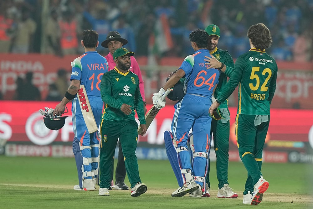 IND vs SA 3rd ODI match photo-Virat Kohli and Yashasvi Jaiswal