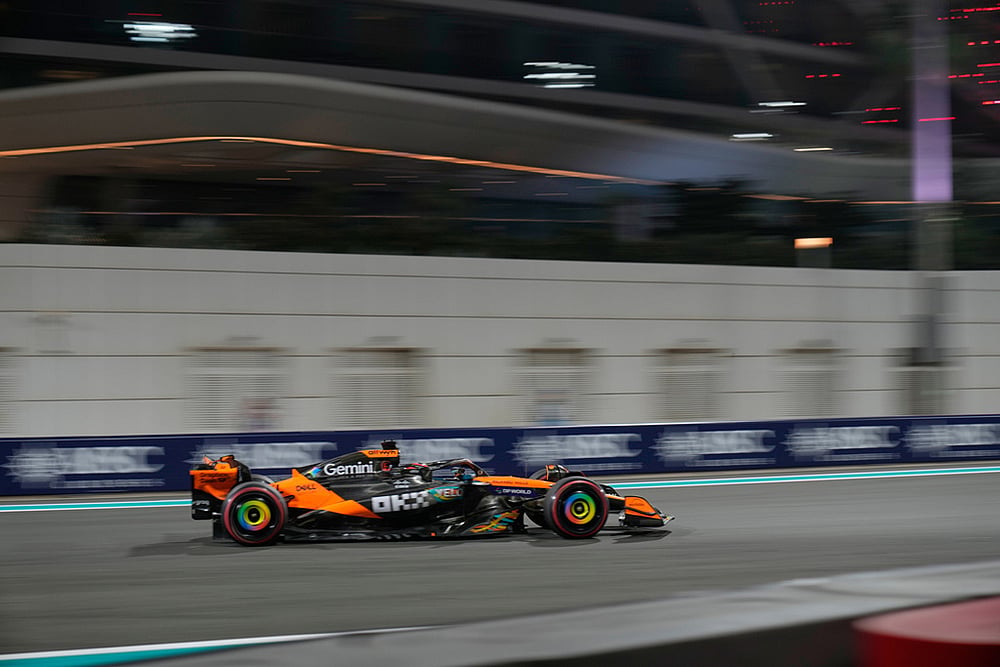 2025 Abu Dhabi Formula One Grand Prix second practice-Oscar Piastri
