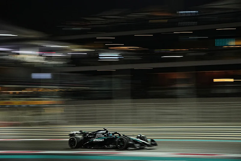 Abu Dhabi Grand Prix 2025 Formula 1 Race photo-George Russell