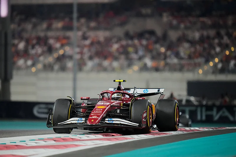 Abu Dhabi Grand Prix 2025 Formula 1 Race photo-Ferrari driver Lewis Hamilton