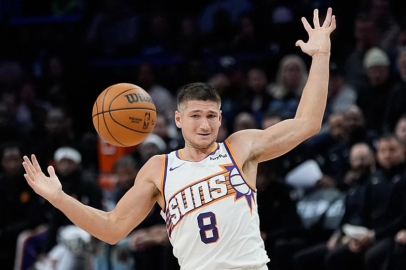 Suns vs Timberwolves NBA 2025 photo-Grayson Allen