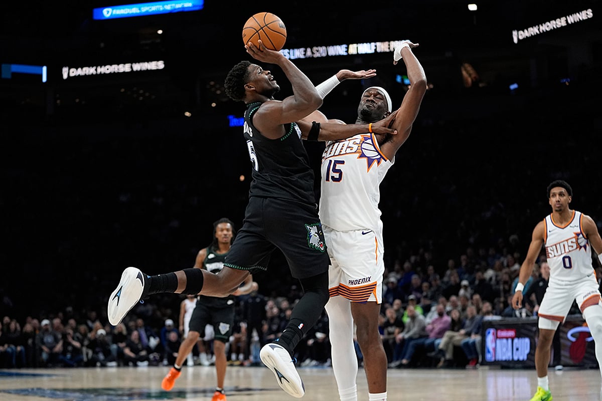 Suns vs Timberwolves NBA 2025 photo-Anthony Edwards