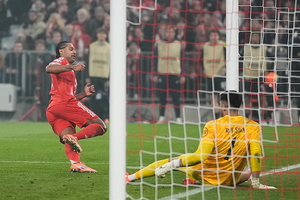 Bayern Munich vs Sporting CP UCL 2025-26 match photo-Serge Gnabry