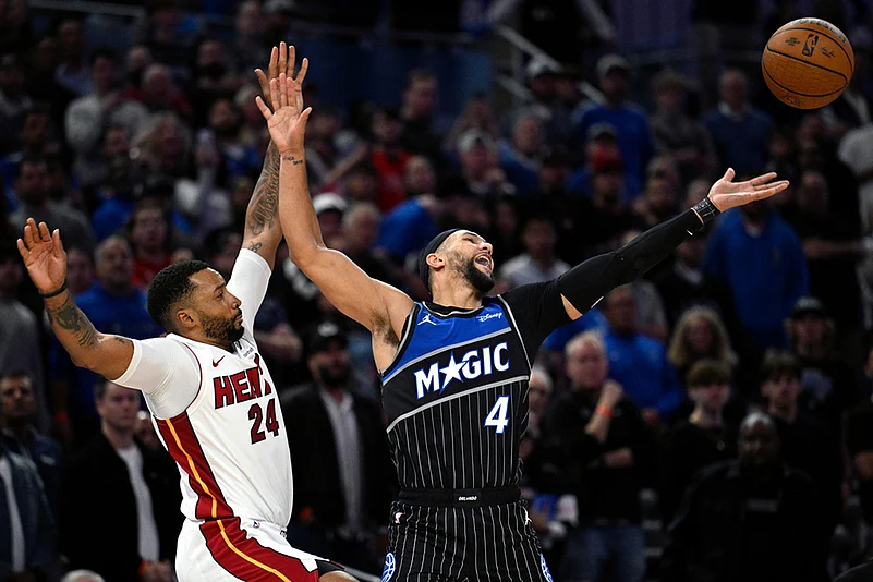 Orlando Magic vs Miami Heat NBA Cup game-Jalen Suggs