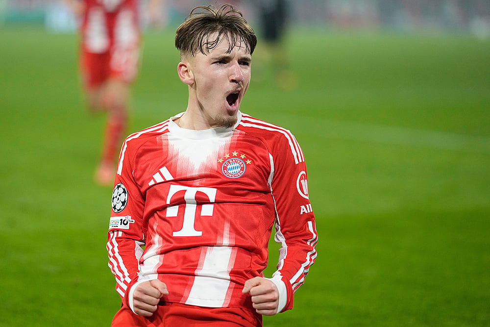 Bayern Munich vs Sporting CP UCL 2025-26 match photo-Lennart Karl