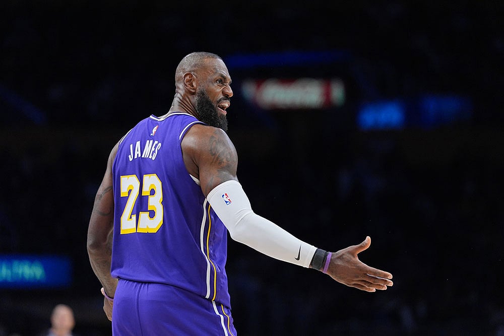 NBA: Los Angeles Lakers vs San Antonio Spurs Lebron James