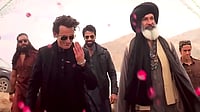 How To Accidentally Create A Cool Muslim Villain: A Bollywood Masterclass Youtube : Akshaye Khanna Dhurandhar Still