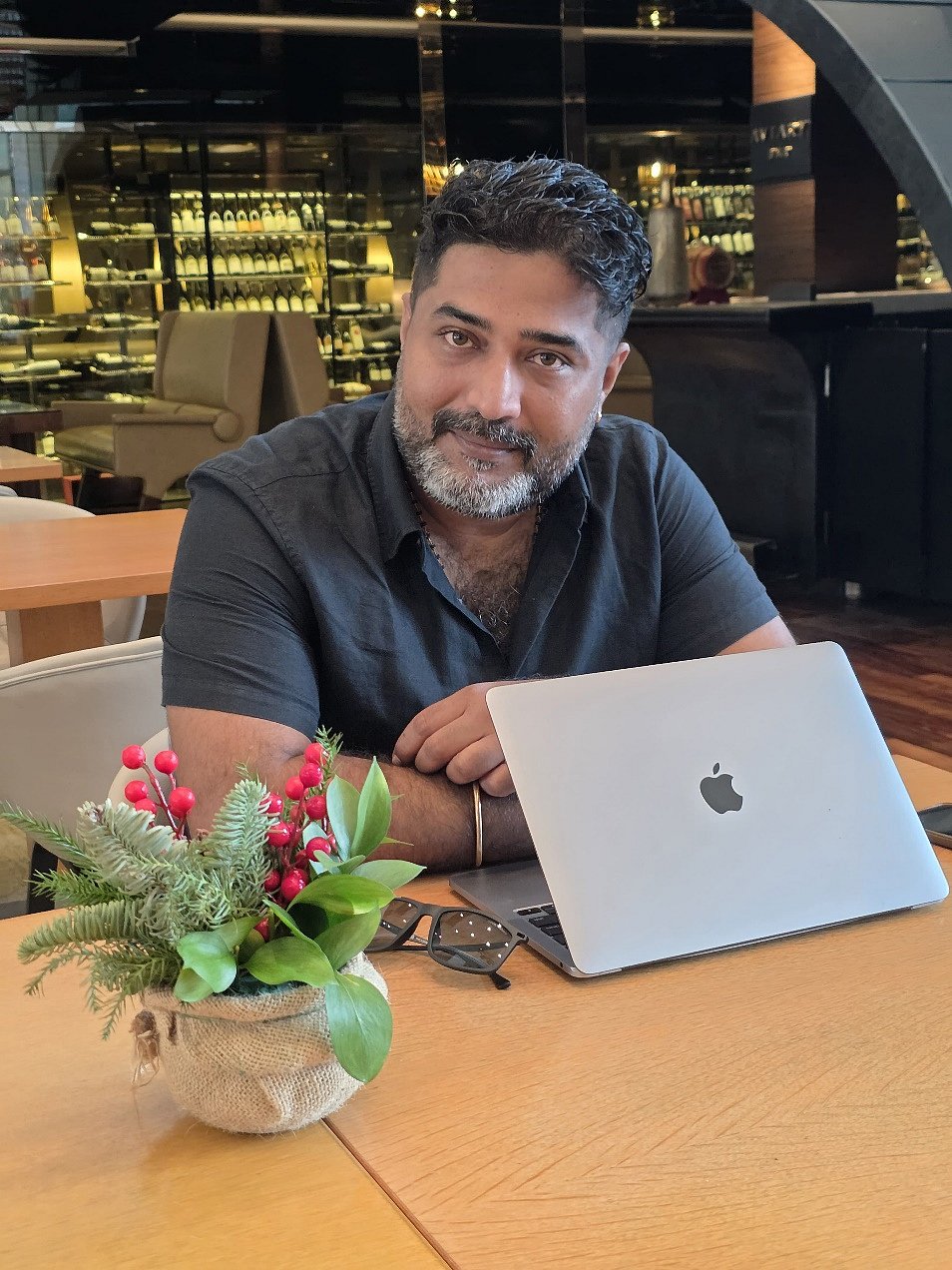 Dr. Karthik Narayanan