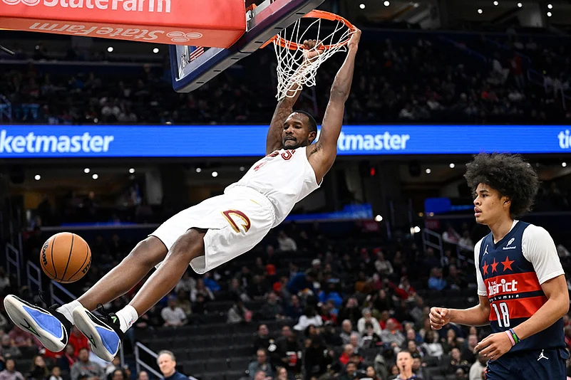 Cleveland Cavaliers vs Washington Wizards NBA game-Evan Mobley