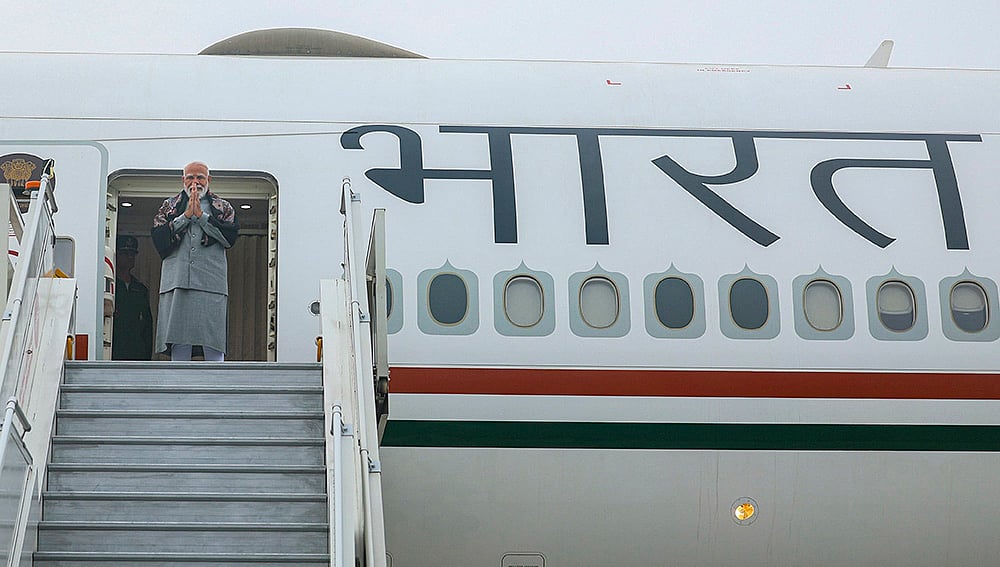 PM Modi emplanes for Amman