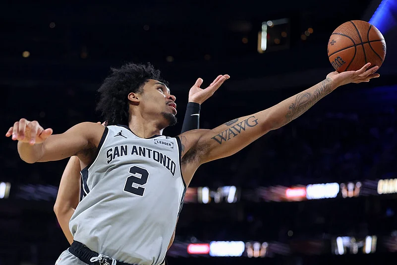 NBA Basketball: New York Knicks vs San Antonio Spurs