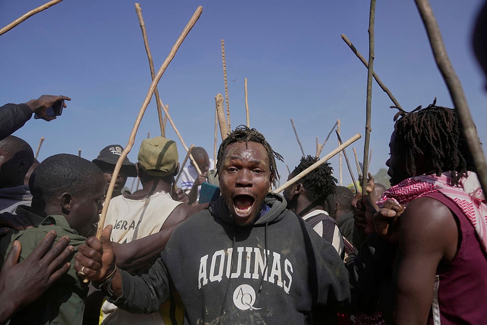 Kenya Bullfighting photo-