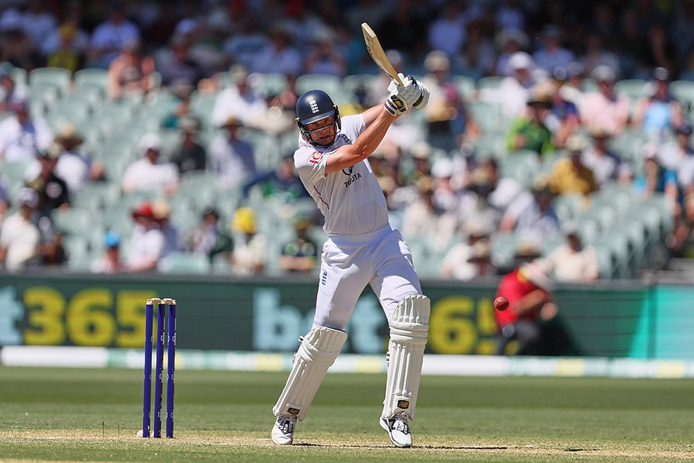 England vs Australia third Ashes cricket test day two-Jamie Smith