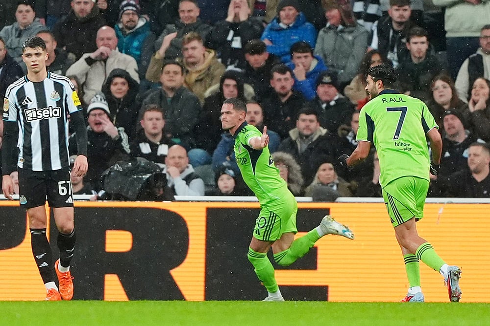 Newcastle vs Fulham EFL Cup Soccer-Sasa Lukic