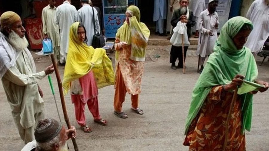 X.com : Pakistani authorities have acknowledged the issue, noting that many of those deported had travelled abroad in search of work but later became involved in illegal activities due to financial hardship or exploitation by organised groups. 