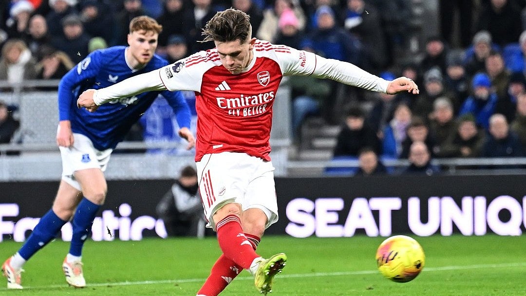 X/ Arsenal : Everton 0-1 Arsenal Live Score, Premier League 2025-26: Gunners In Control After Early Spot-Kick At Halftime