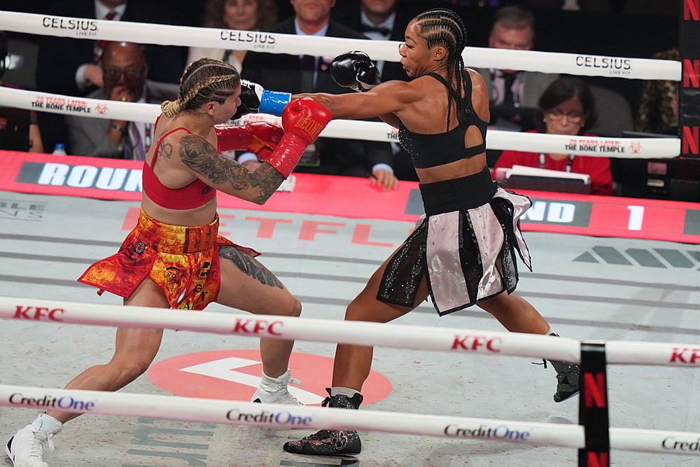 Super Featherweight Fight