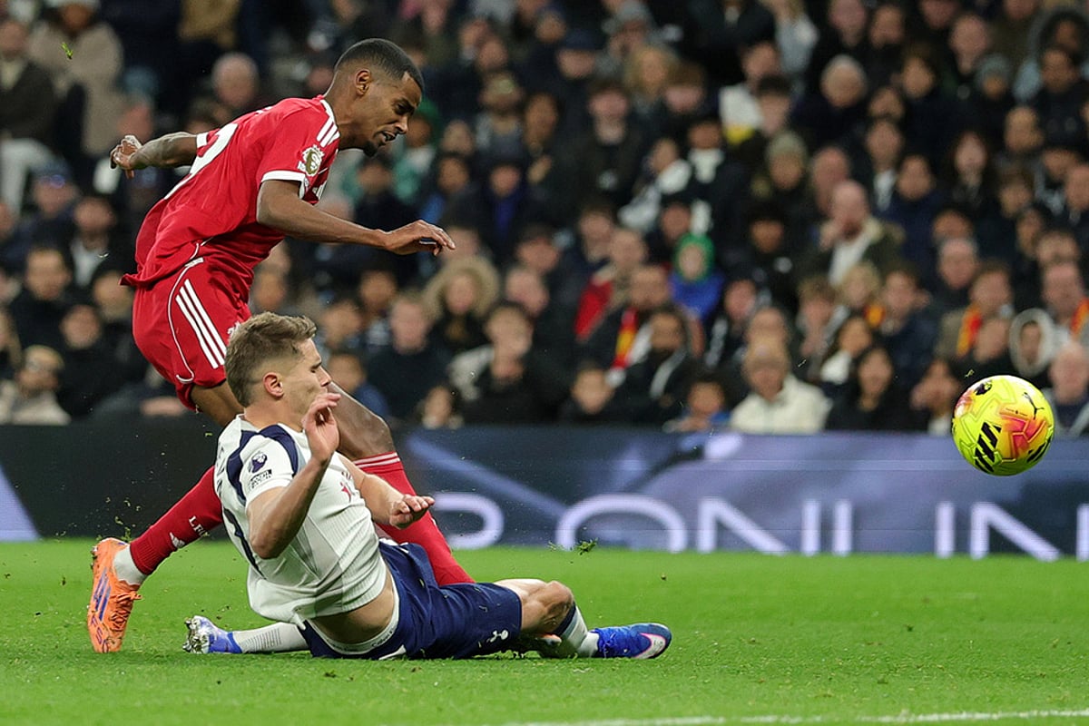 Tottenham Hotspur Vs Liverpool Premier League match-Alexander Isak